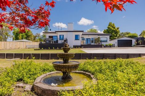 Photo of property in 20 Domain Road, Waipawa, 4210