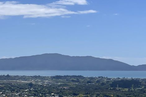 Photo of property in 32 Wilson Way, Waikanae, 5036