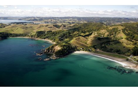 Photo of property in 354 Rockell Road, Whananaki, Hikurangi, 0181