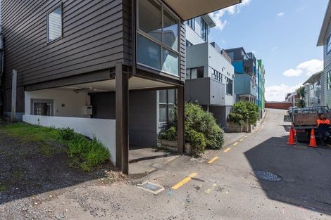 Photo of property in 27u8 Drummond Street, Mount Cook, Wellington, 6021