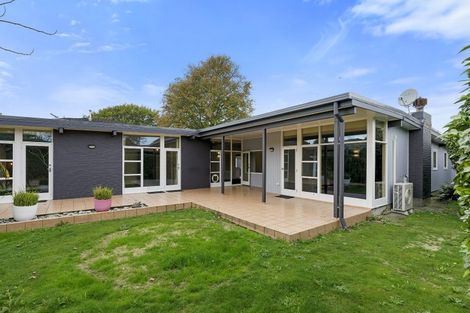 Photo of property in 415 Fergusson Drive, Heretaunga, Upper Hutt, 5018