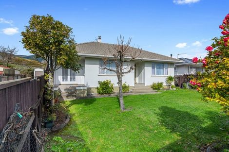 Photo of property in 1/50 Manson Avenue, Stoke, Nelson, 7011