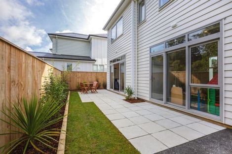 Photo of property in 10 Glide Lane, Whitby, Porirua, 5024