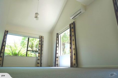 Photo of property in 53u4 Liardet Street, Vogeltown, Wellington, 6021