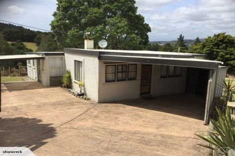 Photo of property in 200 Great North Road, Te Kamo, Kamo, 0185