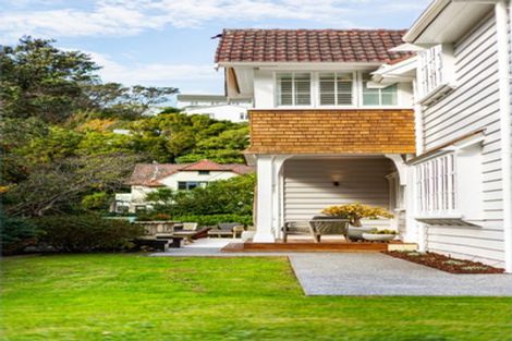 Photo of property in 2 Glen Road, Kelburn, Wellington, 6012