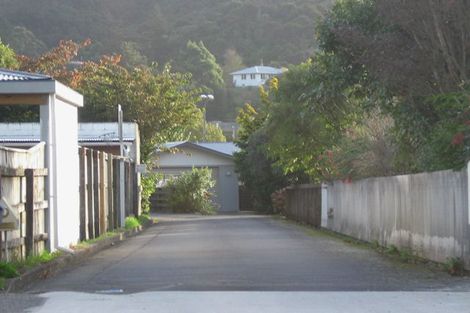 Photo of property in 294 Stokes Valley Road, Stokes Valley, Lower Hutt, 5019