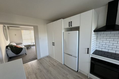 Photo of property in 2/32 Mona Vale Avenue, Riccarton, Christchurch, 8011