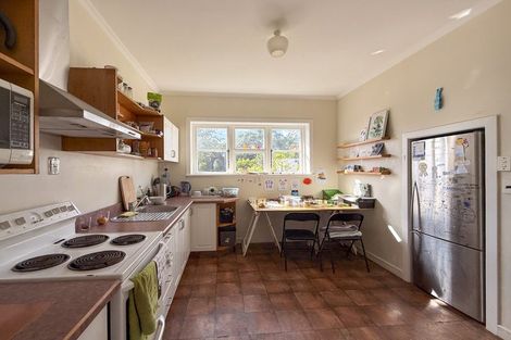 Photo of property in 26 Peakes Road, Saint Johns Hill, Whanganui, 4501