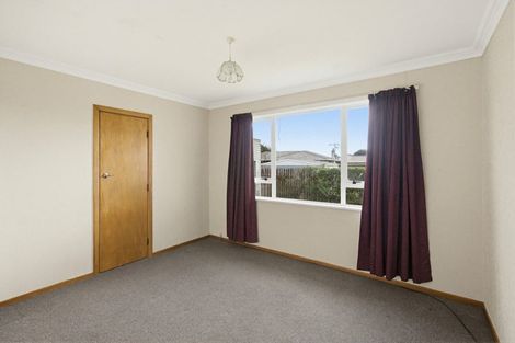 Photo of property in 12 Cargill Street, Levin, 5510
