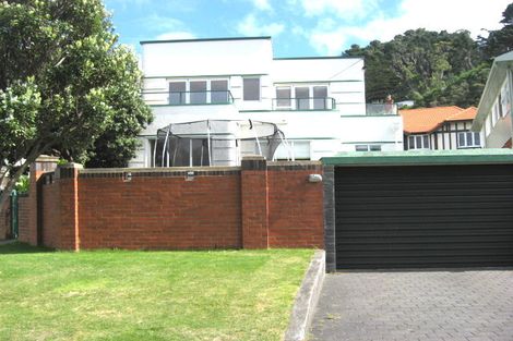 Photo of property in 14 Burnham Street, Seatoun, Wellington, 6022