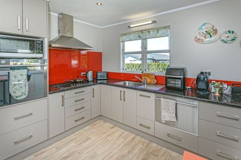 Photo of property in 352 Main Sh25 Road, Tairua, 3508