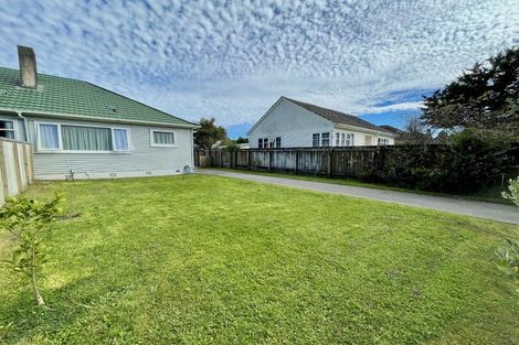 Photo of property in 59 Hewer Crescent, Naenae, Lower Hutt, 5011