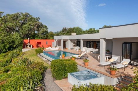 Photo of property in 73 Radar Road, Hot Water Beach, Whitianga, 3591