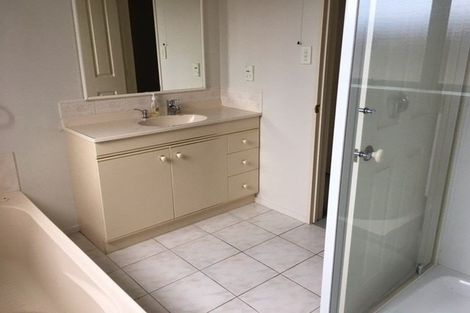 Photo of property in 8 Admiral Crescent, Flagstaff, Hamilton, 3210