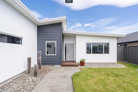 Photo of property in 8 Kaituna Place, Te Awa, Napier, 4110