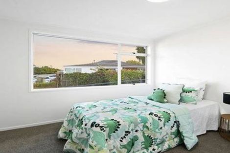 Photo of property in 19 Morrow Avenue, St Andrews, Hamilton, 3200