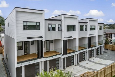 Photo of property in 3/345 Pakuranga Road, Pakuranga Heights, Auckland, 2010
