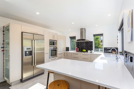 Photo of property in 76a Bowenvale Avenue, Cashmere, Christchurch, 8022