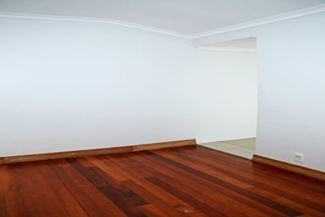 Photo of property in 1/3 Fentham Road, Hauraki, Auckland, 0622
