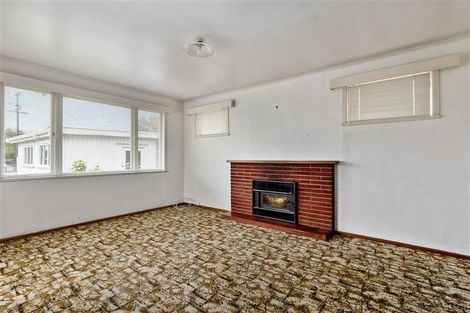 Photo of property in 136 Rathgar Road, Henderson, Auckland, 0610