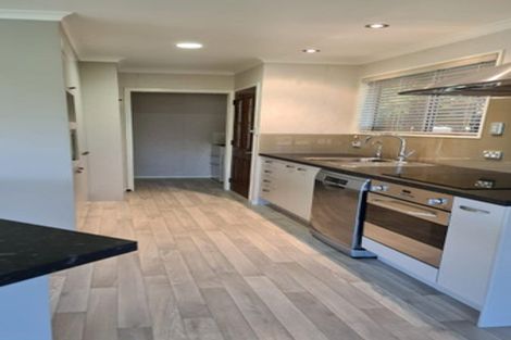 Photo of property in 7 College Place, Poike, Tauranga, 3112