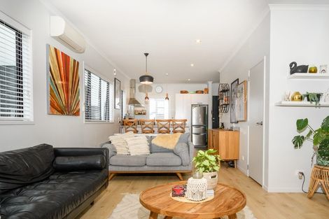 Photo of property in 6 Saltmarsh Road, Hobsonville, Auckland, 0616