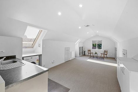 Photo of property in 21b Doralto Road, Frankleigh Park, New Plymouth, 4310