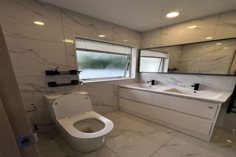 Photo of property in 41a Lynwood Road, New Lynn, Auckland, 0600