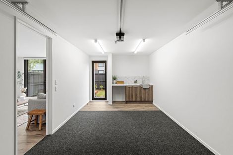 Photo of property in 2/25 Alexandra Street, Richmond, Christchurch, 8013