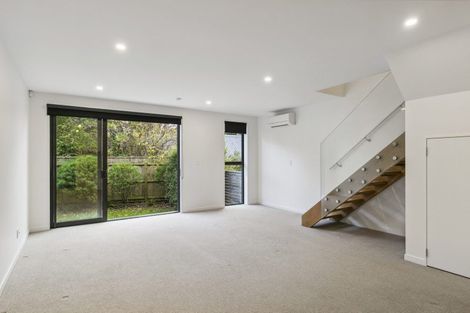 Photo of property in 16/80u Seatoun Heights Road, Seatoun, Wellington, 6022