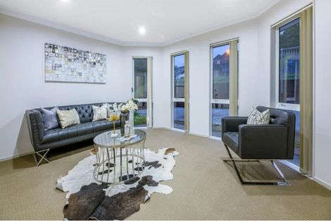 Photo of property in 72 Bur Oak Terrace, Schnapper Rock, Auckland, 0632