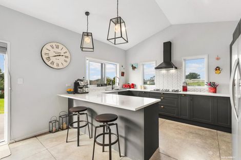 Photo of property in 12 Allan Road, Awhitu, Waiuku, 2684