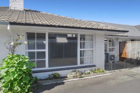Photo of property in 4/990 Colombo Street, St Albans, Christchurch, 8014