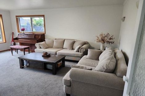 Photo of property in 13 Ben Nevis Drive, Broomfield, Christchurch, 8042