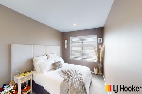 Photo of property in 5 Puninga Lane, Takanini, 2112