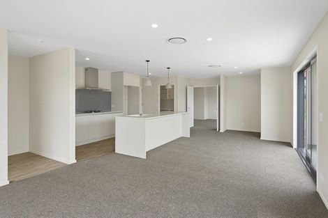 Photo of property in 16 Fairbairn Road, Rolleston, 7614