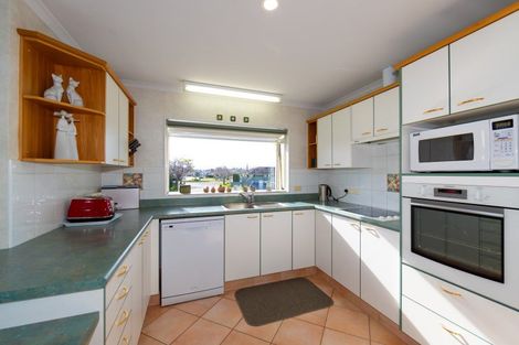 Photo of property in 8 Dules Walk, Taradale, Napier, 4112