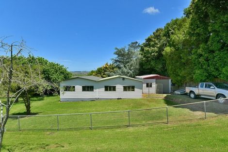 Photo of property in 31 Kowhai Street, Helensville, 0800