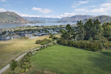 Photo of property in 52 Kirimoko Crescent, Wanaka, 9305