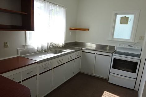 Photo of property in 37 Mcintyre Road, Mangere Bridge, Auckland, 2022