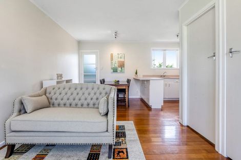 Photo of property in 5/43 Stanley Avenue, Milford, Auckland, 0620