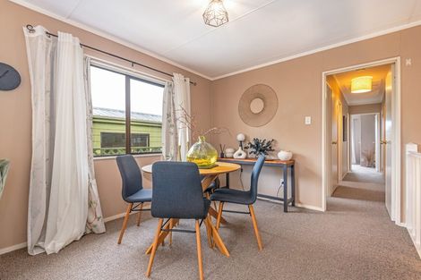 Photo of property in 57 Benmore Avenue, Cloverlea, Palmerston North, 4412