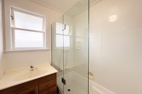 Photo of property in 1 Holmes Grove, Naenae, Lower Hutt, 5011