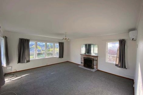 Photo of property in 9 Bedford Street, Te Atatu South, Auckland, 0610