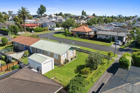 Photo of property in 3 Pemberton Crescent, Greerton, Tauranga, 3112