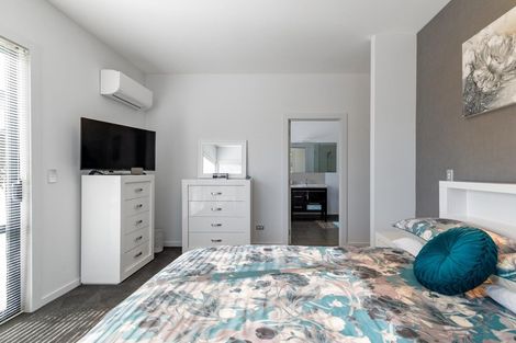 Photo of property in 40 Kelliher Drive, Wanaka, 9305