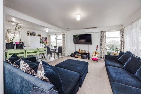 Photo of property in 133 Coxhead Road, Wattle Downs, Auckland, 2103