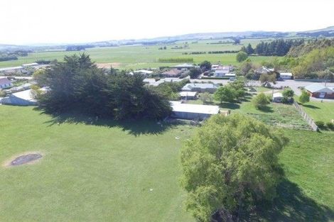 Photo of property in 37 Princes Street, Waikari, 7420