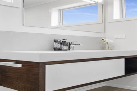 Photo of property in 2/8 Terrace Avenue, Mount Maunganui, 3116